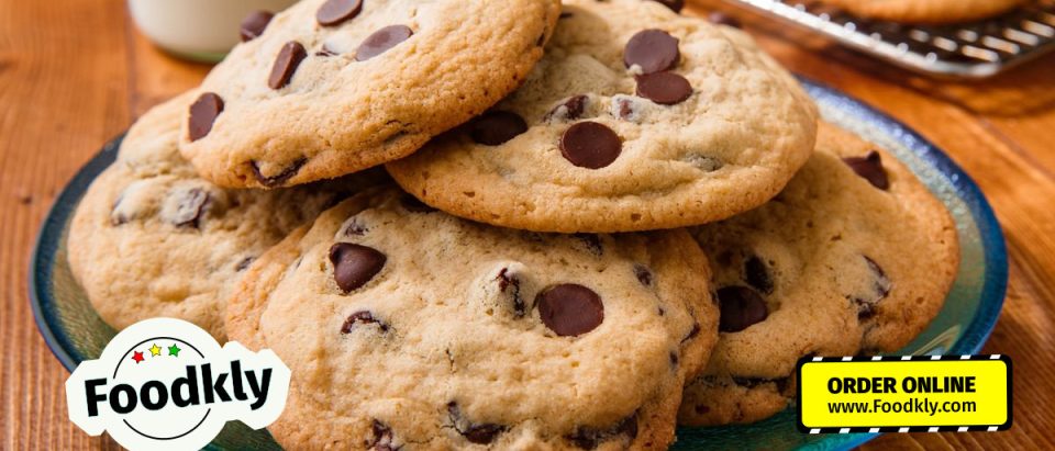 Craving Cookies? Whip Up a Delicious Batch in Minutes with this Microwave Cookie Recipe!